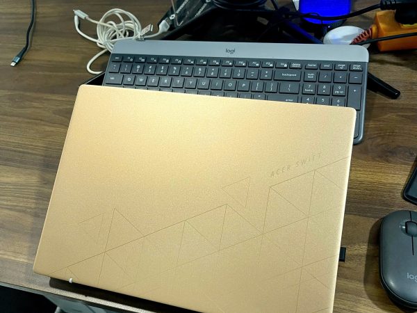 Acer Swift/ i5-13500H/16/512/ màn 14' Oled 2,8K